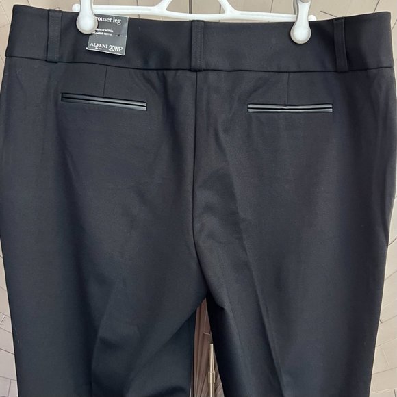 NWT PLUS PETITE Alfani Trouser Leg Black Faux Leather Trim Pants 20 SHORT NEW - Picture 5 of 12